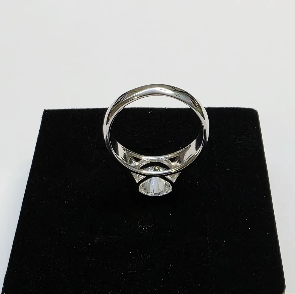 Engagement Ring 2CT Size 6 Moissanite in Solid Silver ASR6111 - Picture 5 of 7